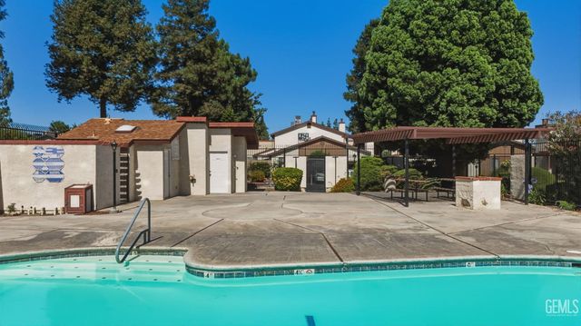 4600 Beechwood Street 98, Bakersfield, CA 93309