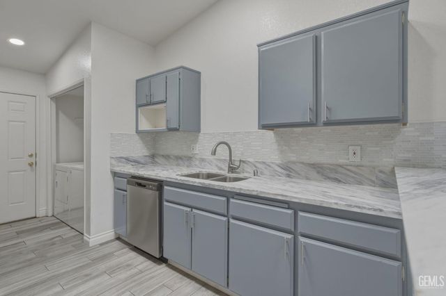 4600 Beechwood Street 98, Bakersfield, CA 93309