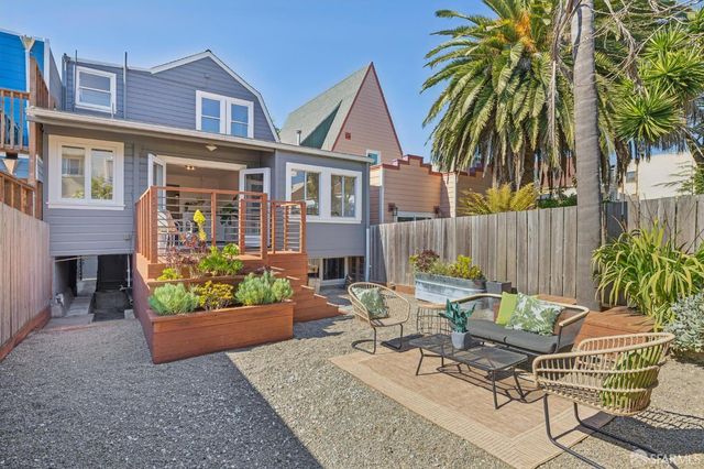 327 London Street, San Francisco, CA 94112