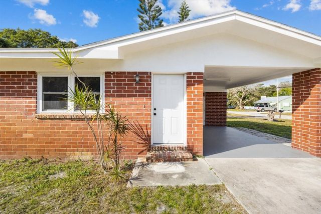 1119 Pine Avenue, Fort Pierce, FL 34982