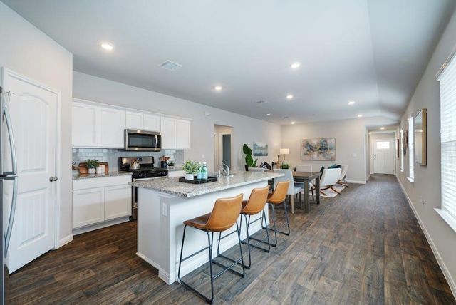 2921 Maryanne LN, Pflugerville, TX 78660