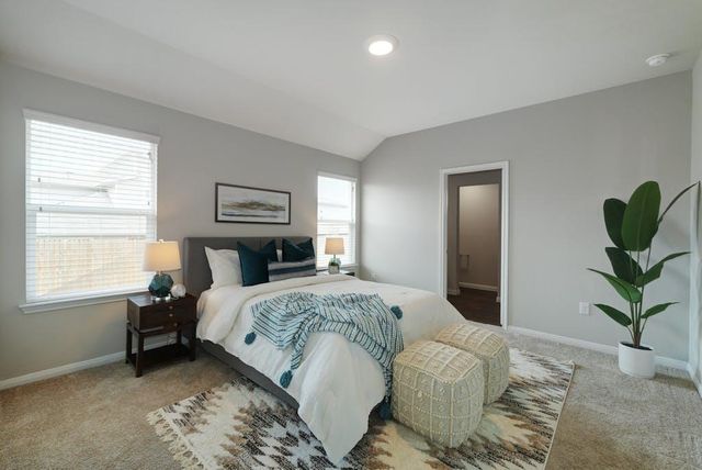 2921 Maryanne LN, Pflugerville, TX 78660