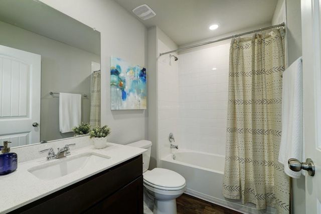 2921 Maryanne LN, Pflugerville, TX 78660
