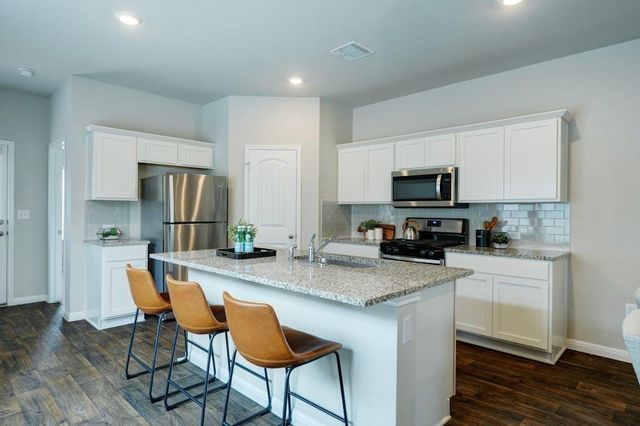 2921 Maryanne LN, Pflugerville, TX 78660