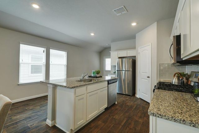2921 Maryanne LN, Pflugerville, TX 78660
