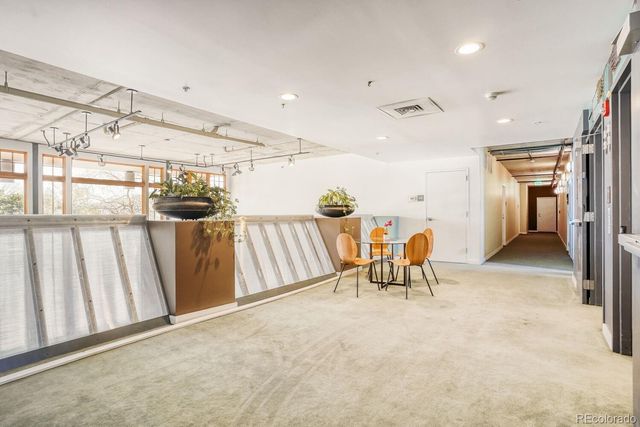 275 S Harrison Street 208, Denver, CO 80209