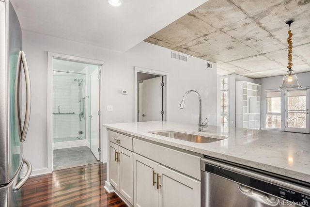 275 S Harrison Street 208, Denver, CO 80209