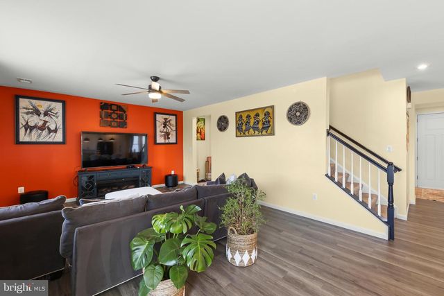 124 LENORE, Winchester, VA 22602