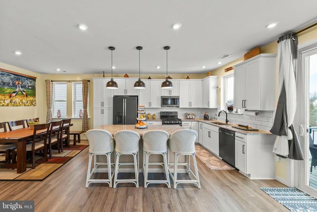 124 LENORE, Winchester, VA 22602