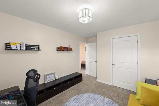 124 LENORE, Winchester, VA 22602