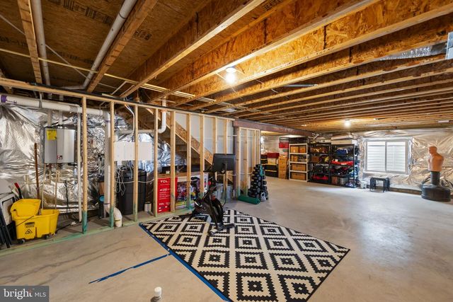 124 LENORE, Winchester, VA 22602