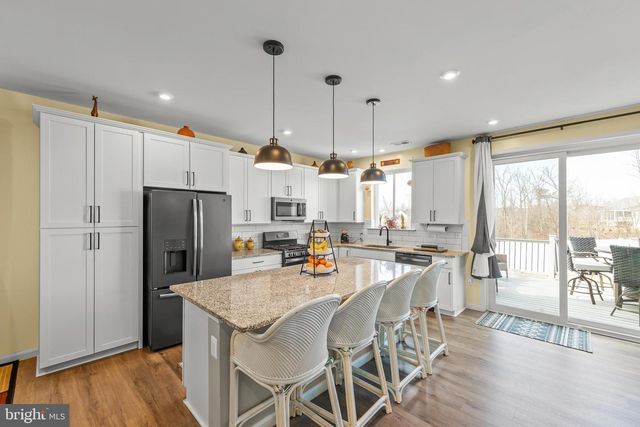 124 LENORE, Winchester, VA 22602