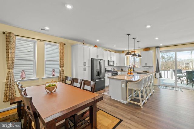 124 LENORE, Winchester, VA 22602