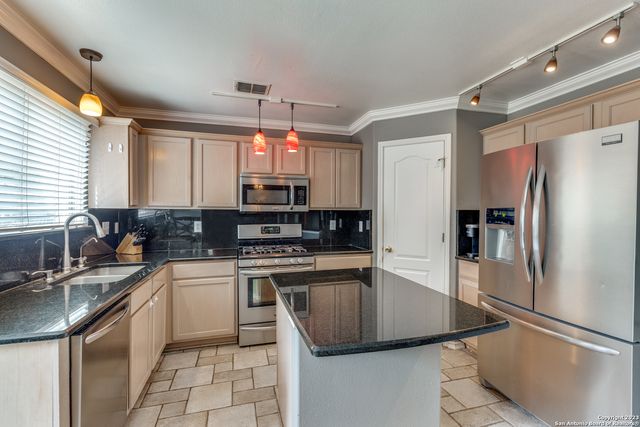 6046 Wood, San Antonio, TX 78249