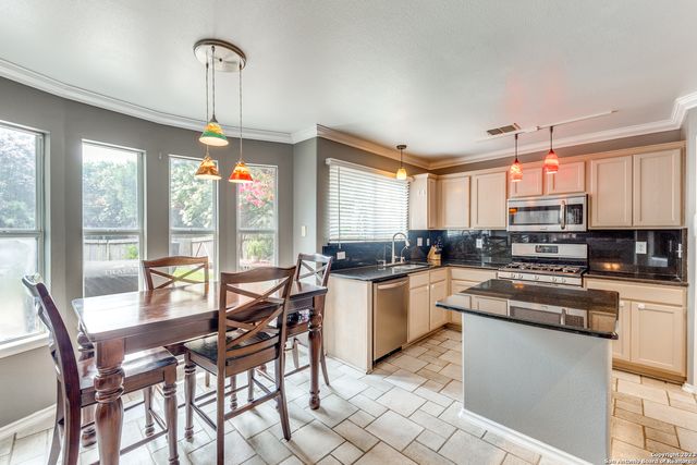 6046 Wood, San Antonio, TX 78249