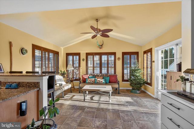 42 TYLER DR, Ephrata, PA 17522