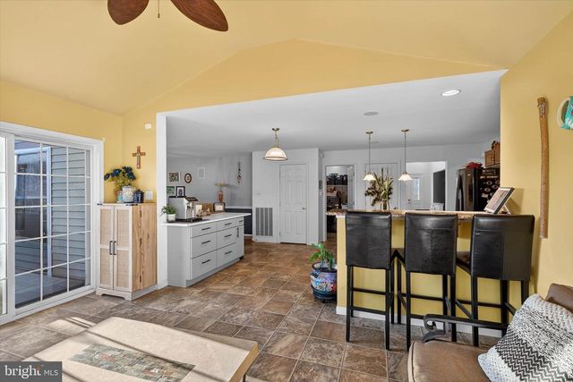 42 TYLER DR, Ephrata, PA 17522