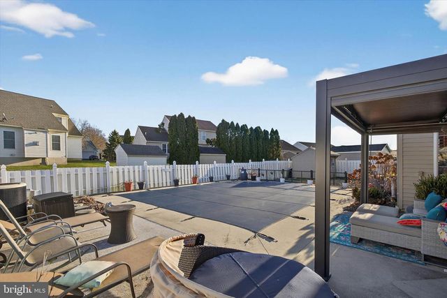 42 TYLER DR, Ephrata, PA 17522