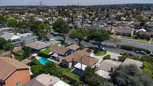 10225 Foster Rd, Downey, CA 90242