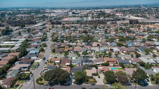 10225 Foster Rd, Downey, CA 90242