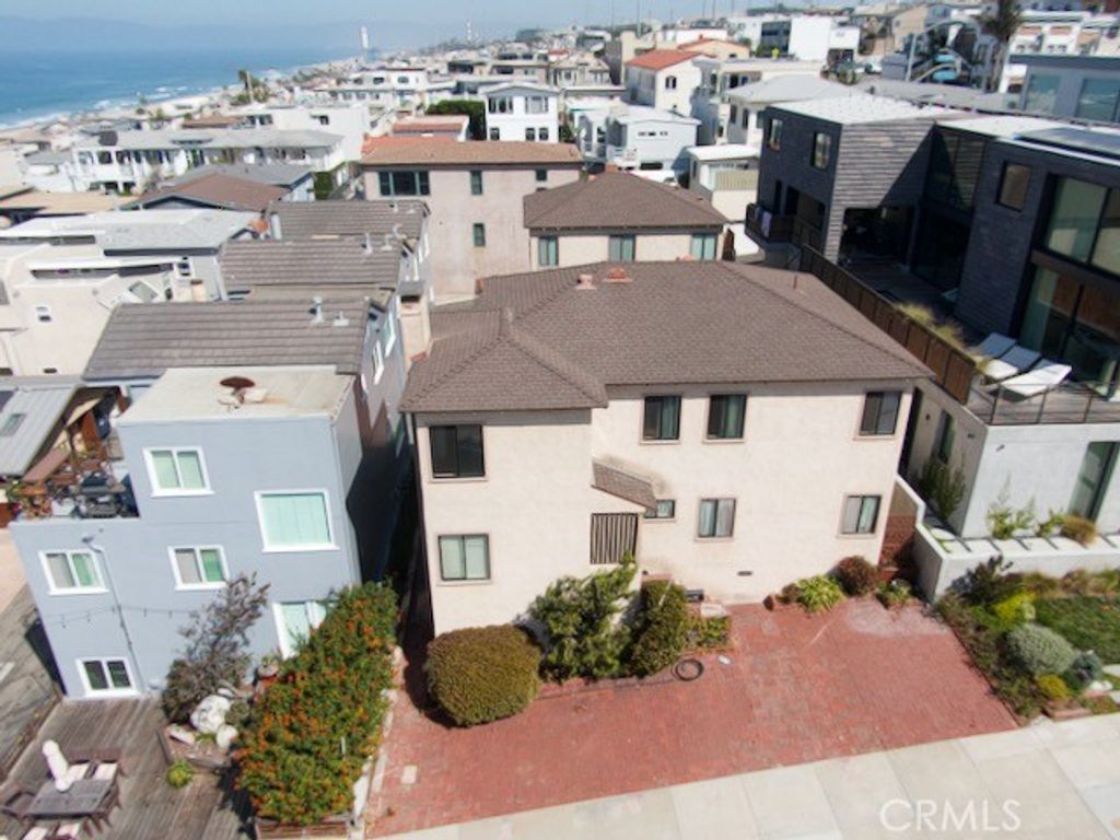 223 32nd St, Manhattan Beach, CA 90266 — exterior