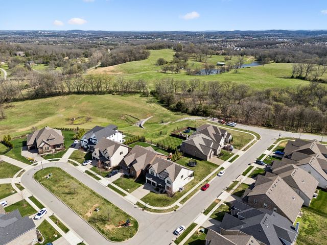 349 Tulley Ct, Nolensville, TN 37135