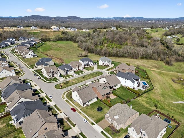 349 Tulley Ct, Nolensville, TN 37135