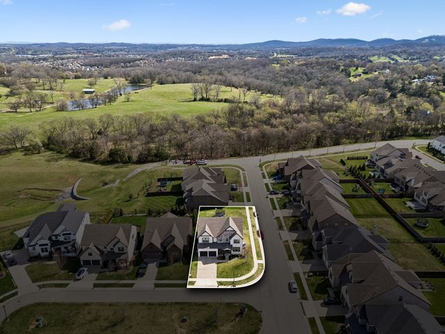 349 Tulley Ct, Nolensville, TN 37135