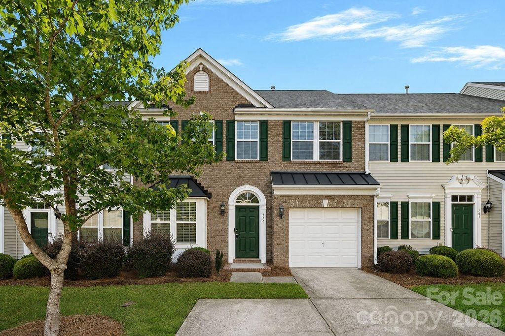 745 Prospect Lane, Fort Mill, SC 29708