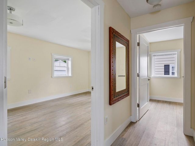 15 Browning Terrace, Kingston, NY 12401