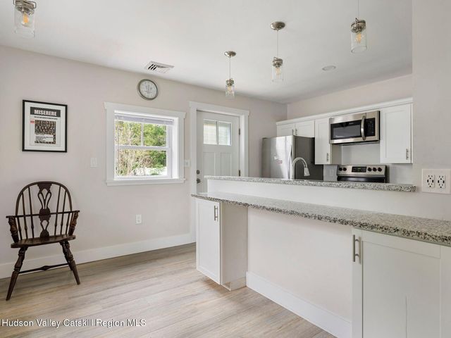 15 Browning Terrace, Kingston, NY 12401