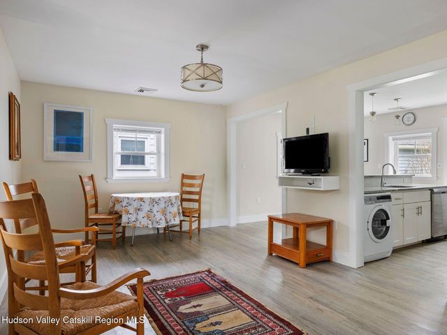 15 Browning Terrace, Kingston, NY 12401