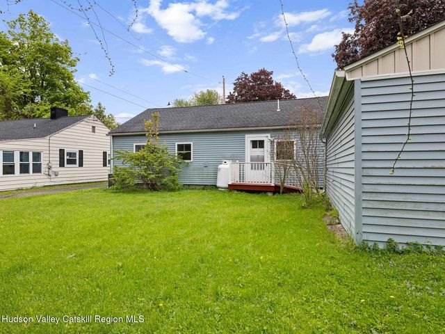 15 Browning Terrace, Kingston, NY 12401
