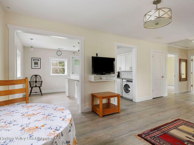 15 Browning Terrace, Kingston, NY 12401