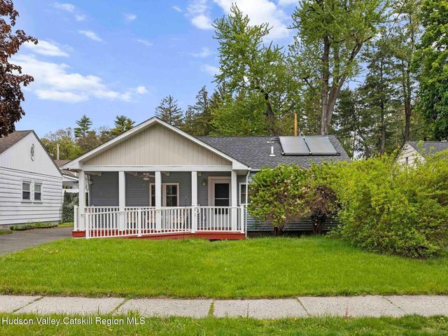 15 Browning Terrace, Kingston, NY 12401