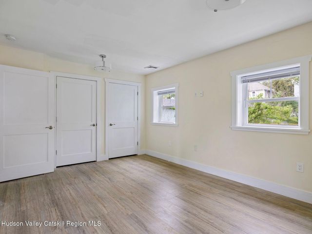 15 Browning Terrace, Kingston, NY 12401
