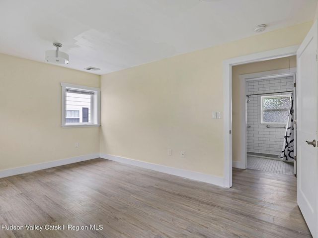 15 Browning Terrace, Kingston, NY 12401