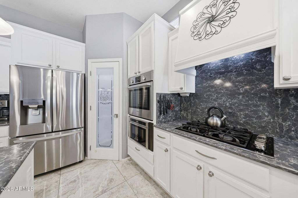 Image 13 of property listing at 42820 N LIVINGSTONE Way, Anthem, AZ 85086