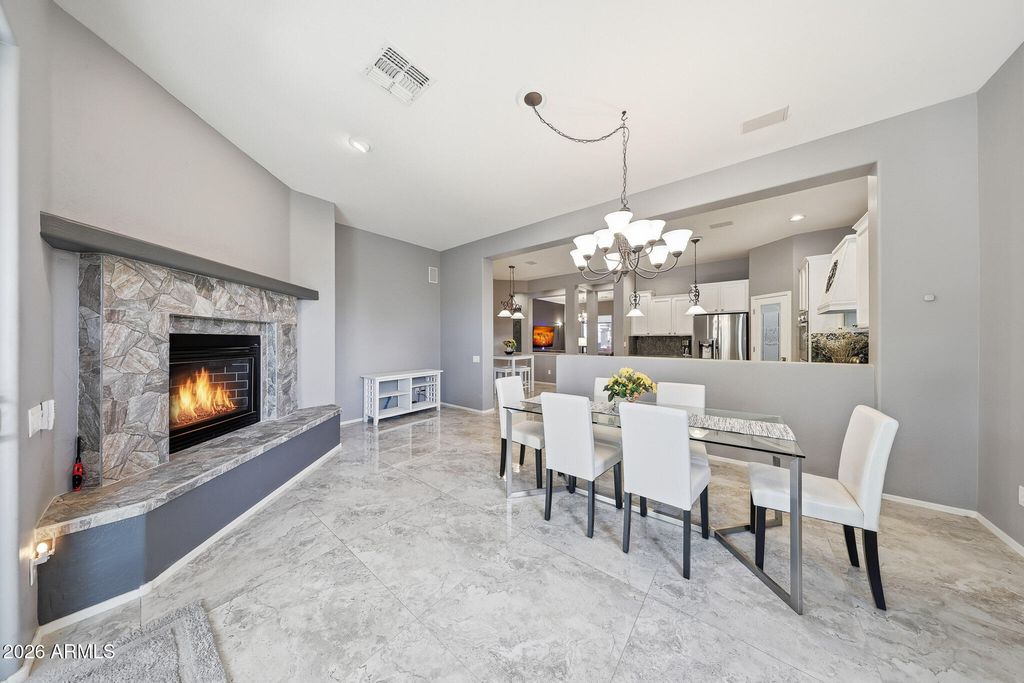 Image 20 of property listing at 42820 N LIVINGSTONE Way, Anthem, AZ 85086