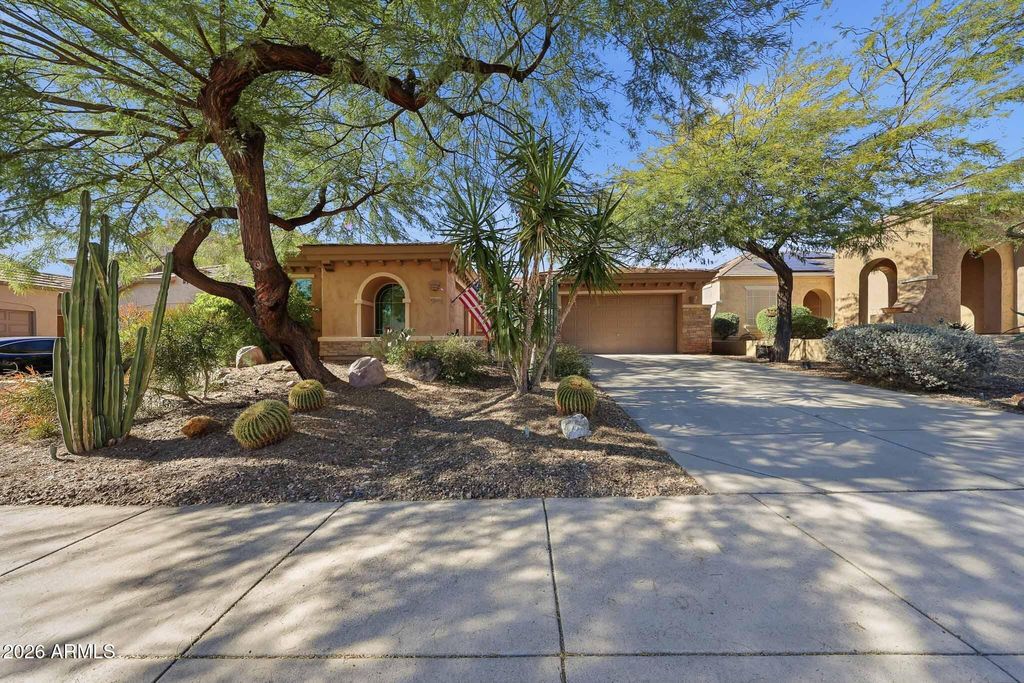 Image 64 of property listing at 42820 N LIVINGSTONE Way, Anthem, AZ 85086