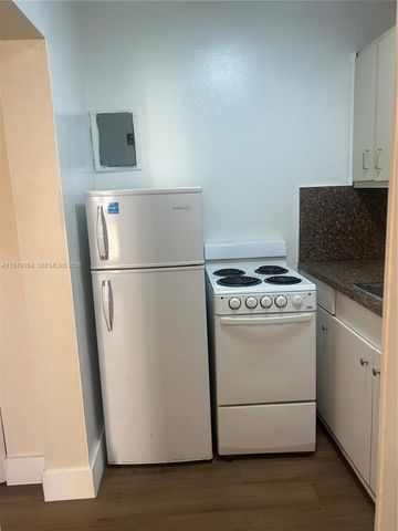 6614 SW 20th St, Miramar, FL 33023