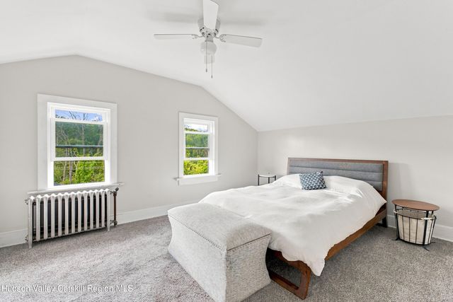 1152 New York 203, Austerlitz, NY 12017