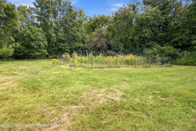 1152 New York 203, Austerlitz, NY 12017