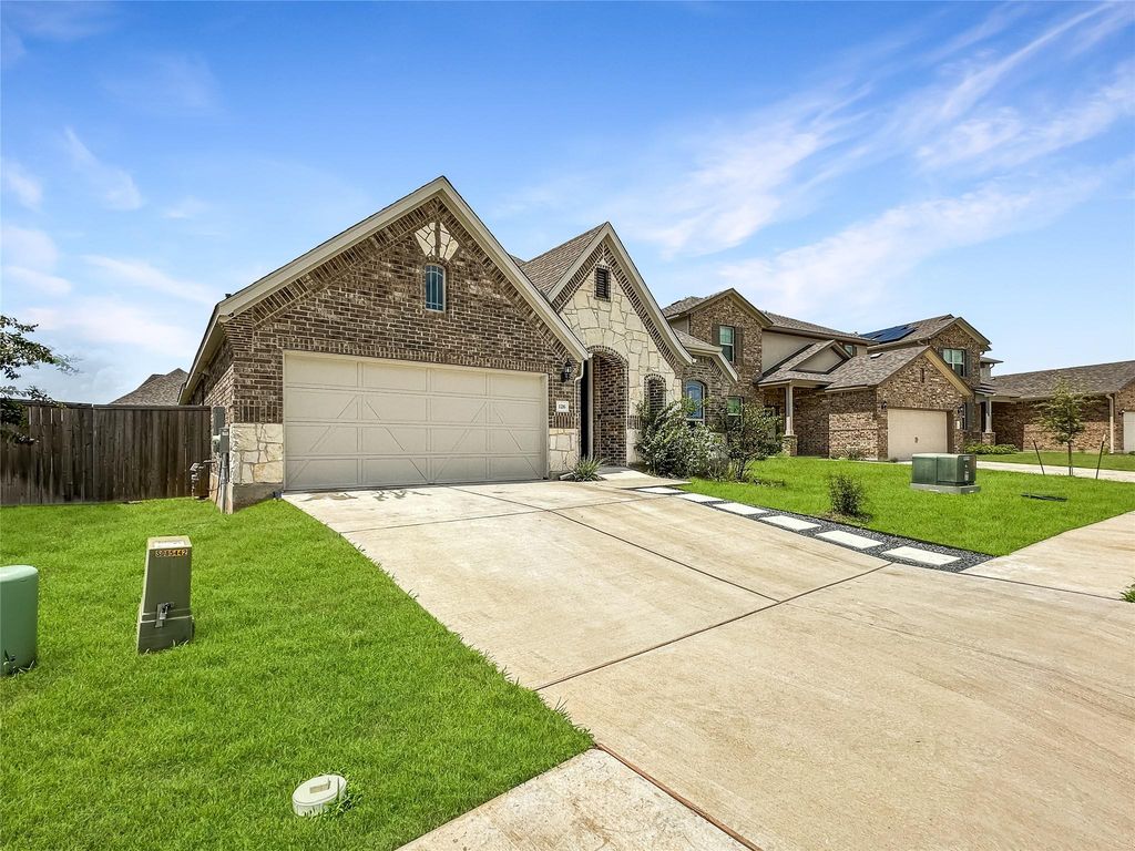 126 Acacia PASS, Bastrop, TX 78602