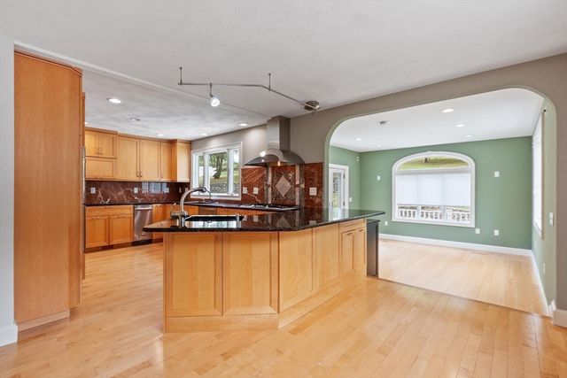 60 Murphy, Hudson, MA 01749