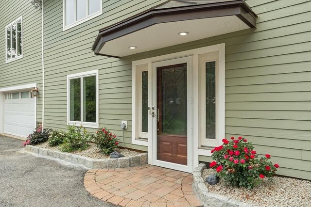60 Murphy, Hudson, MA 01749