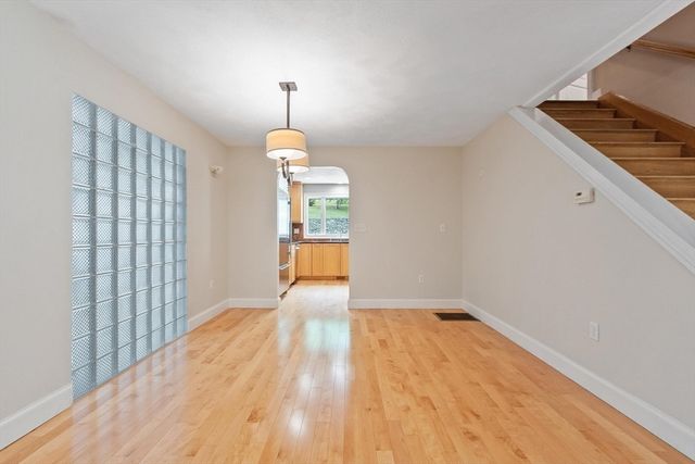 60 Murphy, Hudson, MA 01749