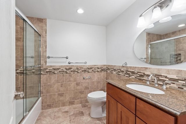 60 Murphy, Hudson, MA 01749