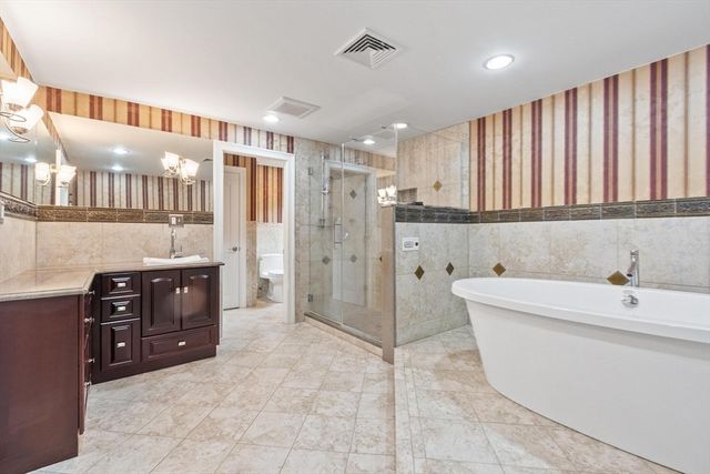 60 Murphy, Hudson, MA 01749
