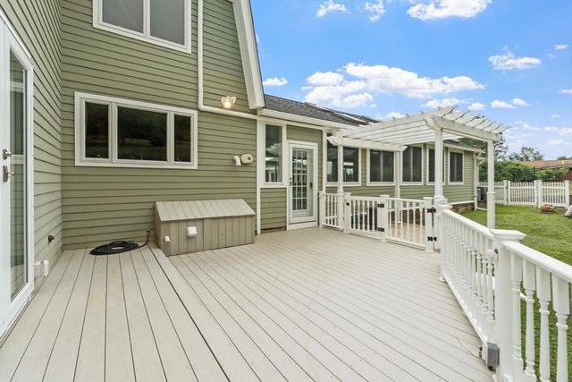 60 Murphy, Hudson, MA 01749